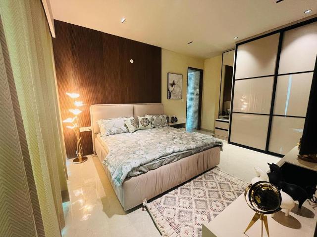 3 BHK Apartment in Bhabat for resale Zirakpur. The reference number is 20421845