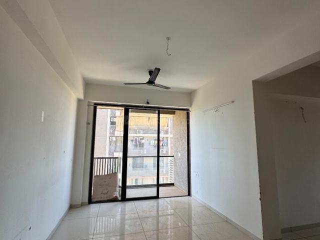 3 BHK Apartment in Bhadaj for rent Ahmedabad. The reference number is 19997809