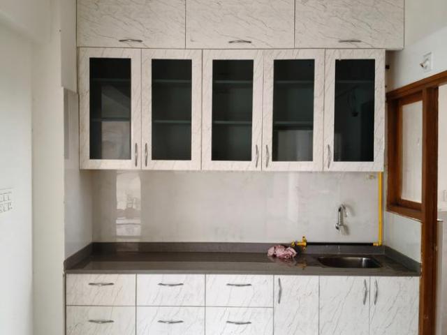 3 BHK Apartment in Bhadaj for rent Ahmedabad. The reference number is 20349969