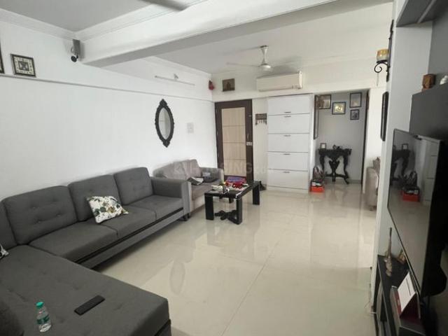 3 BHK Apartment in Bhandup West for rent Mumbai. The reference number is 20529790