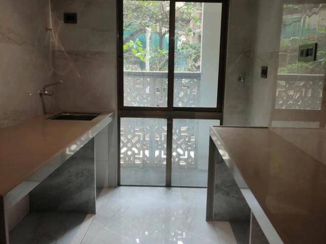 3 BHK Apartment in Bhayandar East for resale Mira Bhayandar. The reference number is 18334067