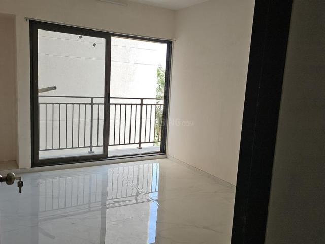 3 BHK Apartment in Bhimrad for rent Surat. The reference number is 19984419