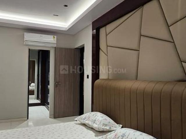 3 BHK Apartment in Bhimrad for rent Surat. The reference number is 20716849