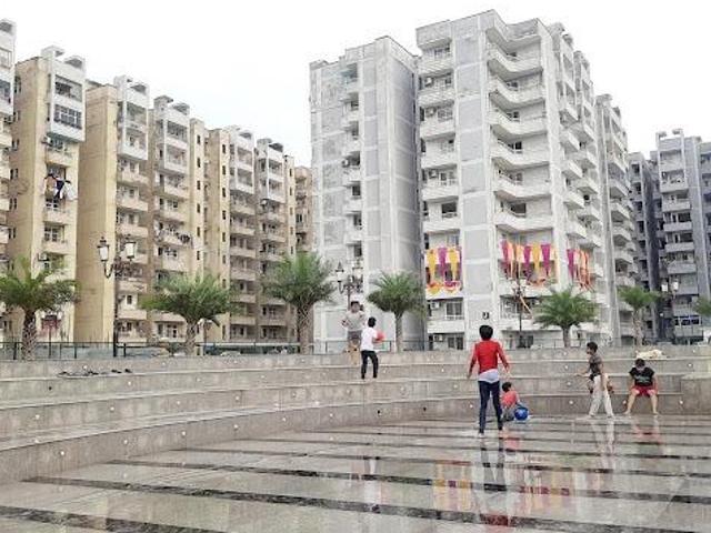 3 BHK Apartment in Bhopura for rent Ghaziabad. The reference number is 20667494