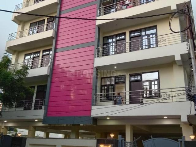 3 BHK Apartment in Butler Colony for rent Lucknow. The reference number is 6879950