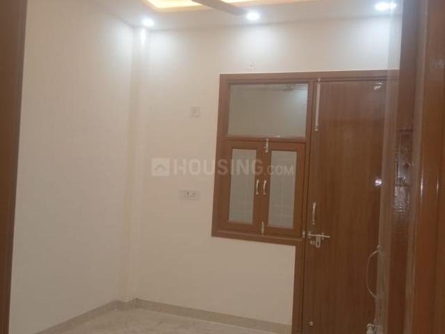 3 BHK Apartment in Burari for rent New Delhi. The reference number is 19261133