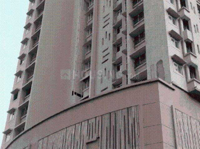 3 BHK Apartment in Byculla for resale Mumbai. The reference number is 19601998