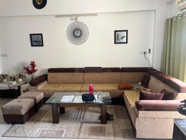 3 BHK Apartment in Gota for rent Ahmedabad. The reference number is 19672831