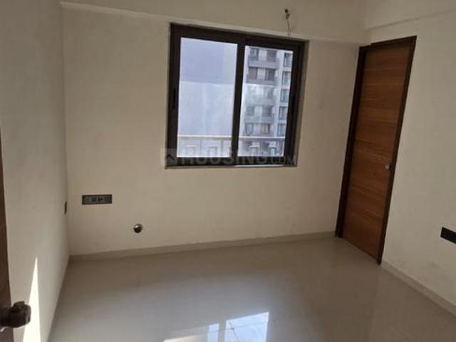3 BHK Apartment in Gota for rent Ahmedabad. The reference number is 19984013