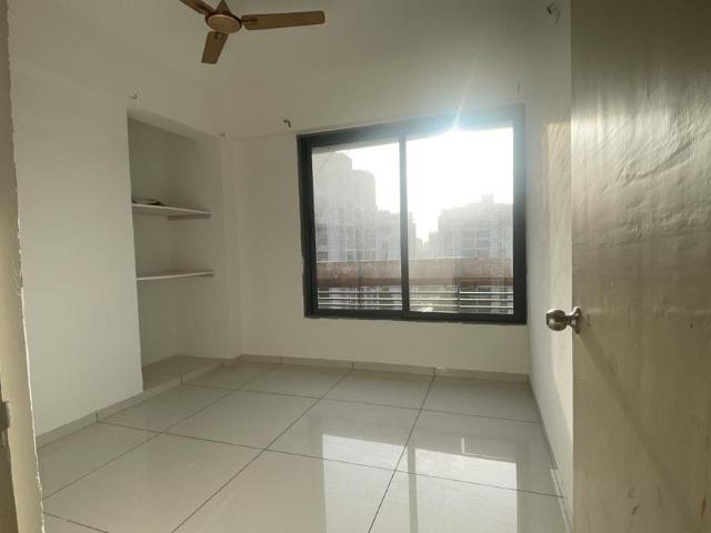 3 BHK Apartment in Gota for rent Ahmedabad. The reference number is 20439031