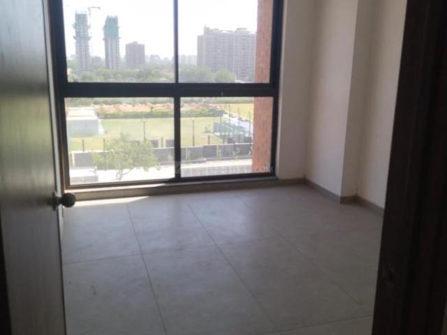 3 BHK Apartment in Gota for rent Ahmedabad. The reference number is 20266518