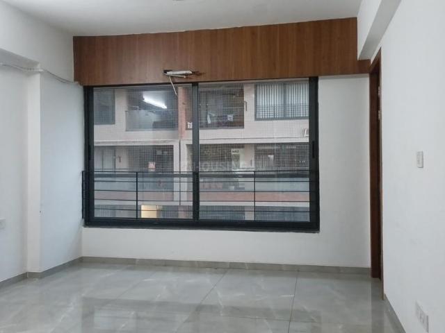 3 BHK Apartment in Gota for rent Ahmedabad. The reference number is 20385575