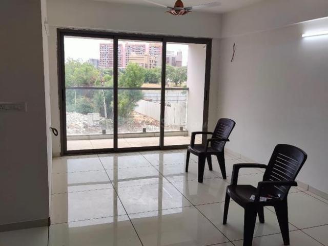 3 BHK Apartment in Gota for resale Ahmedabad. The reference number is 19136108