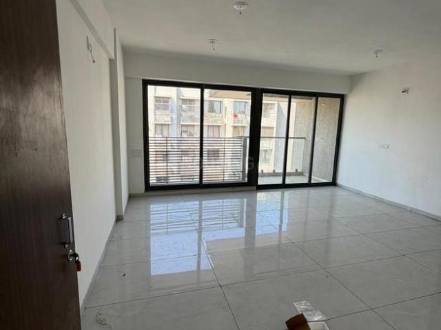 3 BHK Apartment in Gota for resale Ahmedabad. The reference number is 20077289