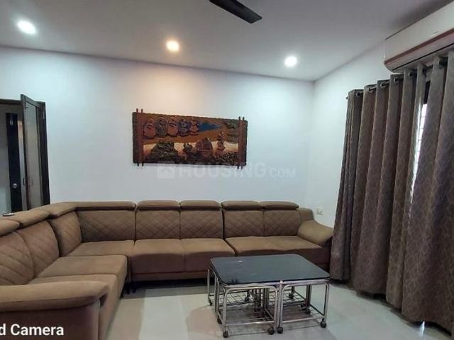 3 BHK Apartment in Gotri for rent Vadodara. The reference number is 14735355