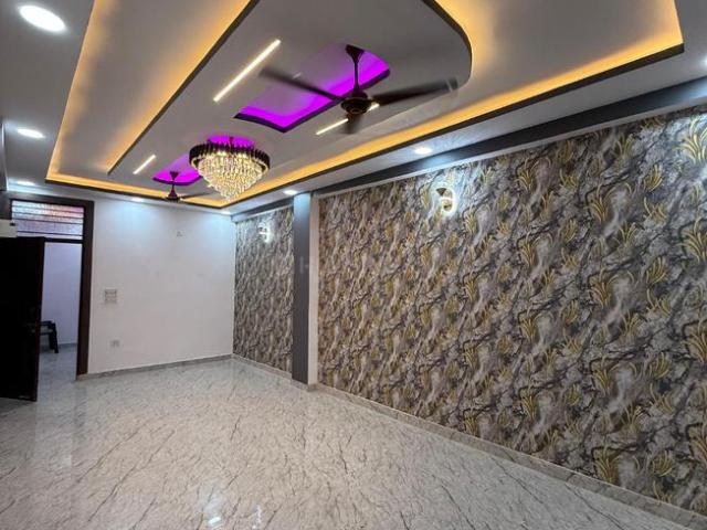 3 BHK Independent Builder Floor in Govindpuram for resale Ghaziabad. The reference number is 19798226