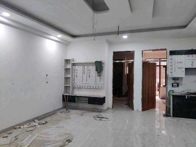 3 BHK Apartment in Govindpuram for resale Ghaziabad. The reference number is 19892469