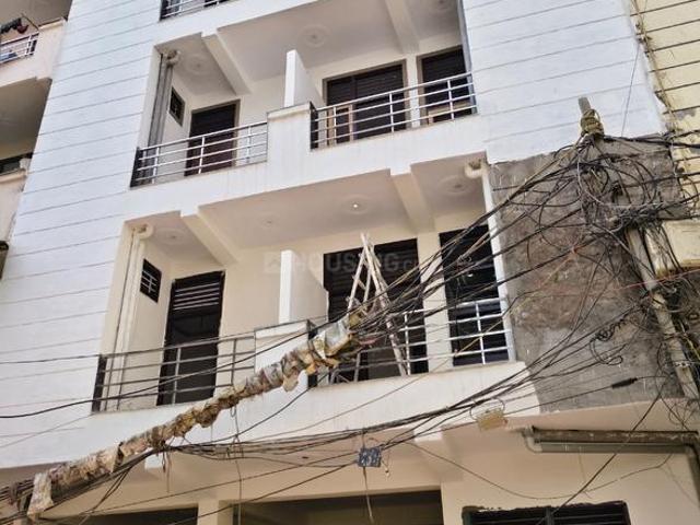3 BHK Apartment in Govindpuram for resale Ghaziabad. The reference number is 19961364
