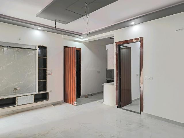 3 BHK Apartment in Govindpuram for resale Ghaziabad. The reference number is 20614843