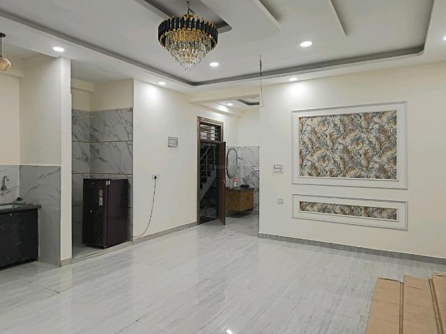 3 BHK Apartment in Govindpuram for resale Ghaziabad. The reference number is 20615013