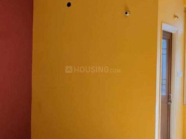 3 BHK Apartment in Gola Road for rent Patna. The reference number is 20024517