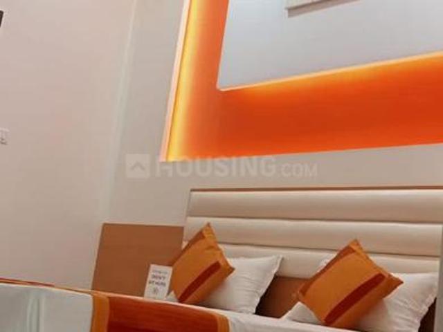 3 BHK Apartment in Gomti Nagar for rent Lucknow. The reference number is 18742938