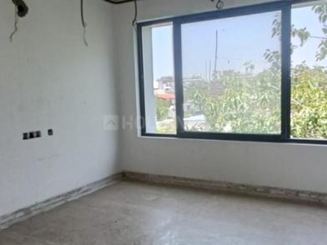 3 BHK Apartment in Gopalapuram for resale Chennai. The reference number is 20741194