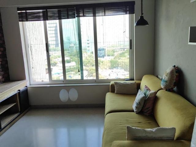 3 BHK Apartment in Goregaon East for rent Mumbai. The reference number is 19779876