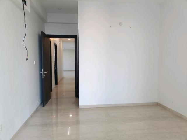 3 BHK Apartment in Goregaon East for rent Mumbai. The reference number is 19868412