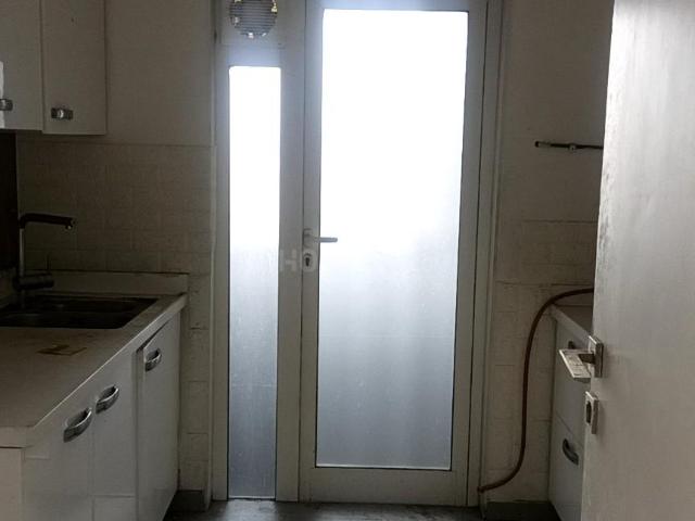 3 BHK Apartment in Goregaon East for rent Mumbai. The reference number is 19270233