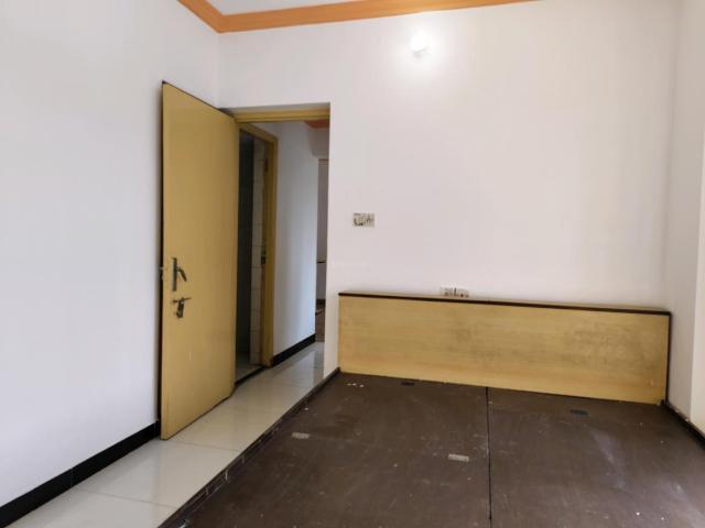 3 BHK Apartment in Goregaon East for resale Mumbai. The reference number is 17024903