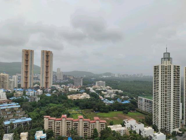 3 BHK Apartment in Goregaon East for resale Mumbai. The reference number is 17754630
