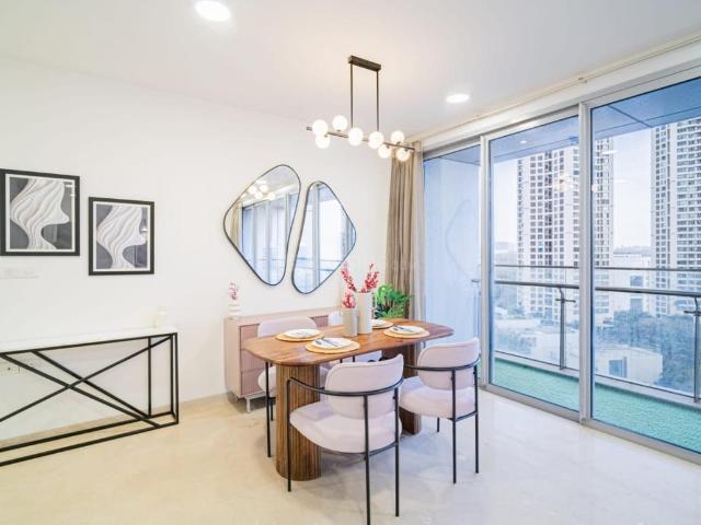 3 BHK Apartment in Goregaon East for resale Mumbai. The reference number is 20643481