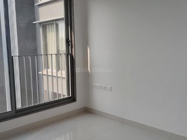 3 BHK Apartment in Goregaon West for rent Mumbai. The reference number is 17812649