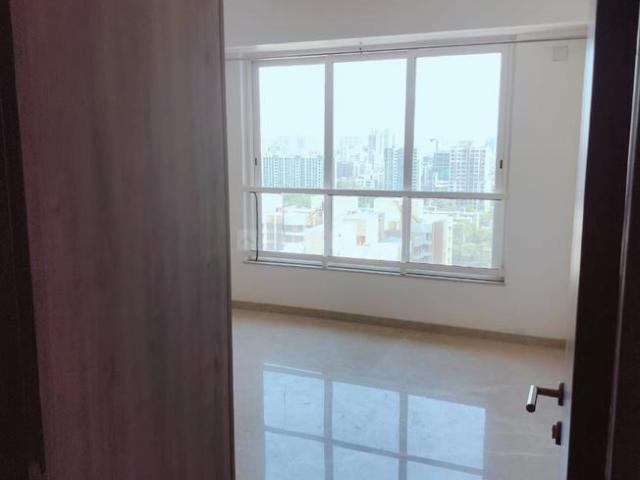 3 BHK Apartment in Goregaon West for rent Mumbai. The reference number is 17331942