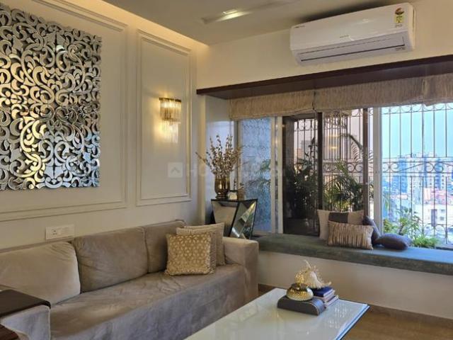 3 BHK Apartment in Goregaon West for rent Mumbai. The reference number is 18665764