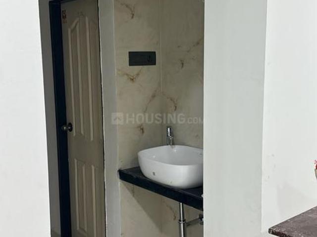 3 BHK Apartment in Goregaon West for rent Mumbai. The reference number is 18917530