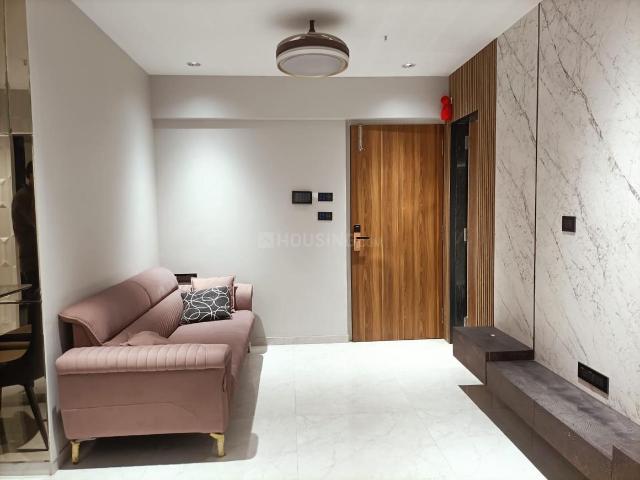 3 BHK Apartment in Goregaon West for rent Mumbai. The reference number is 18028389