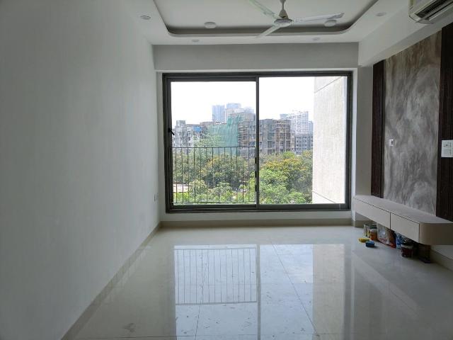 3 BHK Apartment in Goregaon West for rent Mumbai. The reference number is 20131916