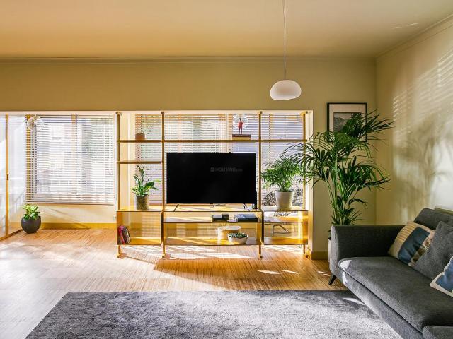 3 BHK Apartment in Goregaon West for resale Mumbai. The reference number is 13789348