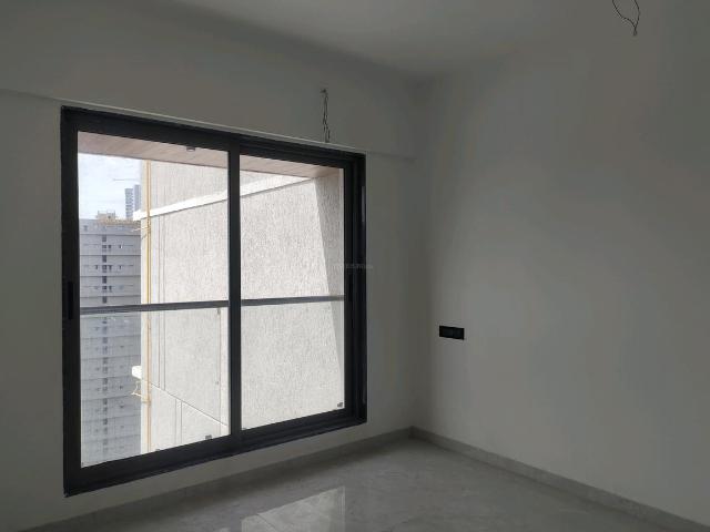 3 BHK Apartment in Goregaon West for resale Mumbai. The reference number is 18512344