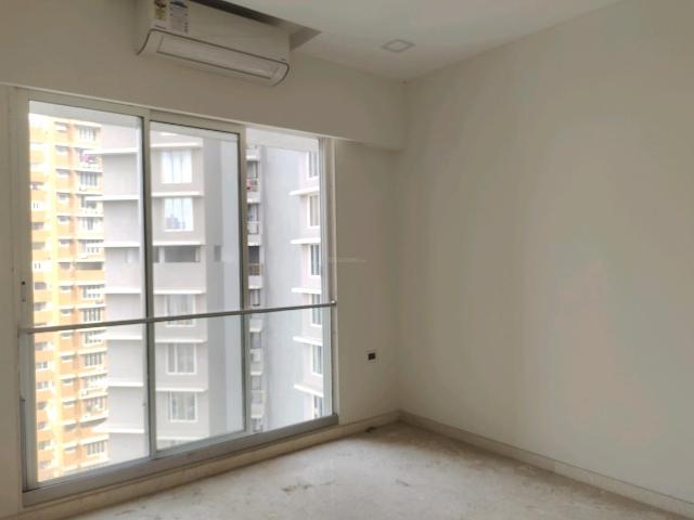 3 BHK Apartment in Goregaon West for resale Mumbai. The reference number is 19288410
