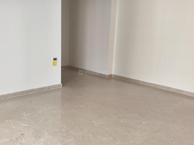3 BHK Apartment in Goregaon West for resale Mumbai. The reference number is 19794687