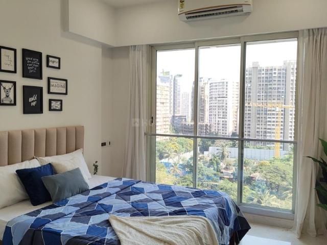 3 BHK Apartment in Goregaon West for resale Mumbai. The reference number is 20049074
