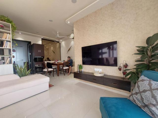 3 BHK Apartment in Goregaon West for resale Mumbai. The reference number is 20486001
