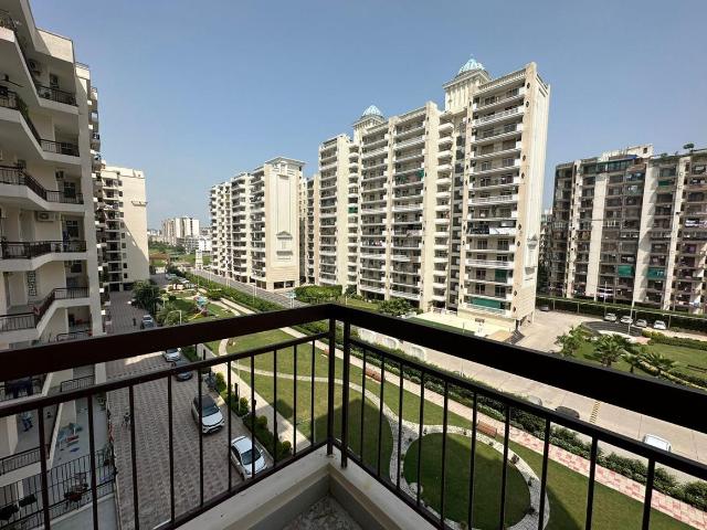 3 BHK Apartment in Gazipur for rent Zirakpur. The reference number is 19619352