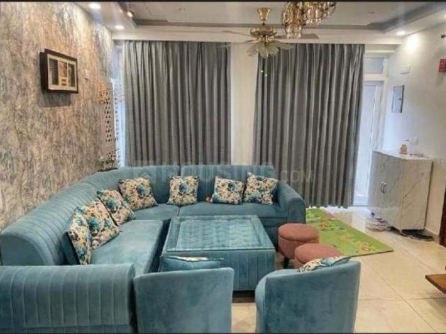 3 BHK Apartment in Gazipur for rent Zirakpur. The reference number is 19935338
