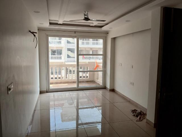 3 BHK Apartment in Gazipur for rent Zirakpur. The reference number is 20072314
