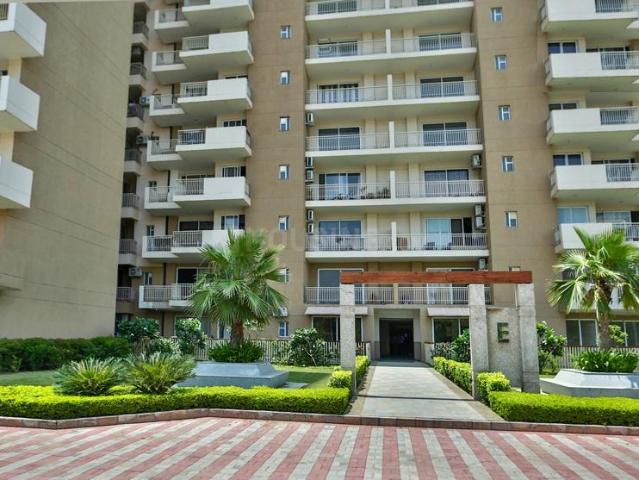 3 BHK Apartment in Gazipur for resale Zirakpur. The reference number is 16165739