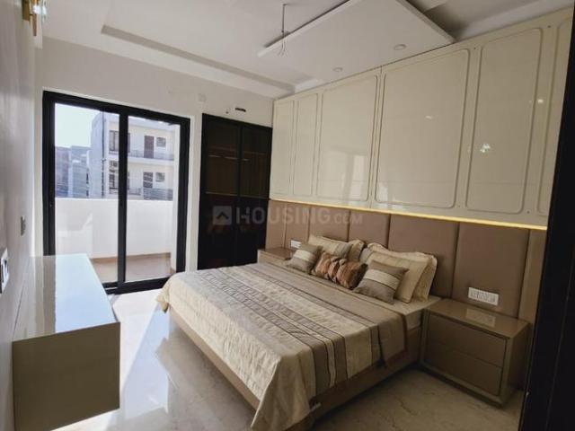 3 BHK Apartment in Gazipur for resale Zirakpur. The reference number is 16810539